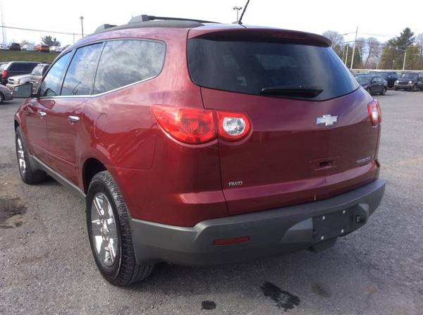 2010 CHEVROLET TRAVERSE*UP FOR AUCTION* - cars & trucks - by dealer... for sale in Whitehall, PA – photo 3