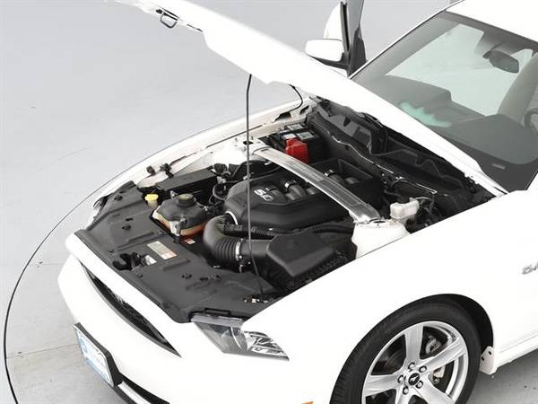 2013 Ford Mustang GT Premium Coupe 2D coupe White - FINANCE ONLINE for sale in Akron, OH – photo 4