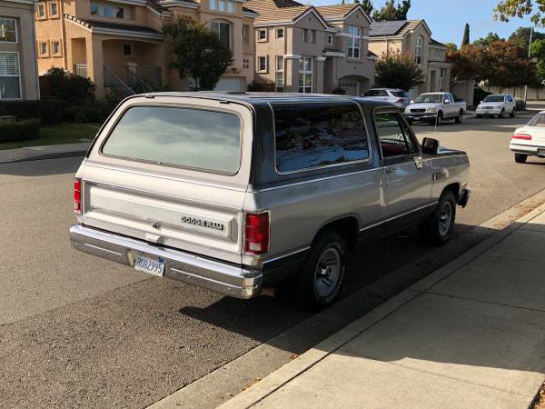 1989 Dodge Ram Charger LE like new V8 2WD Low Miles for sale in Modesto, CA – photo 5