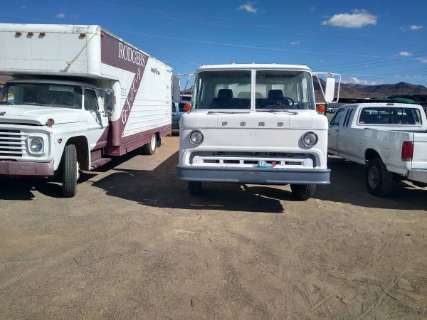 1970 FORD C600 CABOVER W/20' FLATBED & LIFT GATE for sale in Golden Valley, NV – photo 9