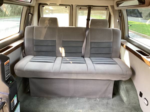 2011 Ford E150 Conversion Handicap Van (with wheelchair lift) - cars for sale in Brewster, NY – photo 9