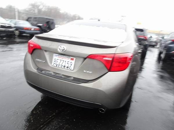 2018 Toyota Corolla XSE Falcon Gray Metallic - cars & trucks - by... for sale in Cedar Falls, IA – photo 6