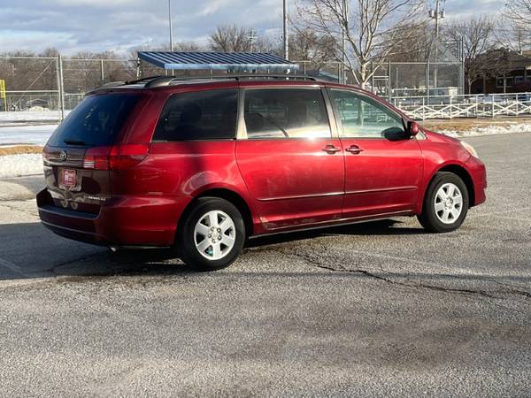 2004 Toyota Sienna XLE - - by dealer - vehicle for sale in Council Bluffs, NE – photo 9
