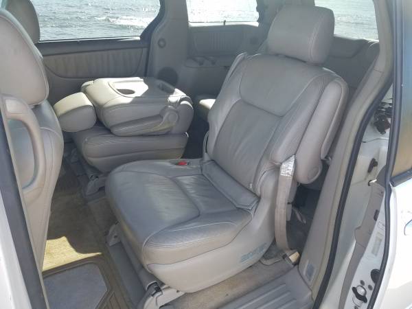 Clean mainland toyota sienna Xle limited - cars & trucks - by owner... for sale in Kealia, HI – photo 6