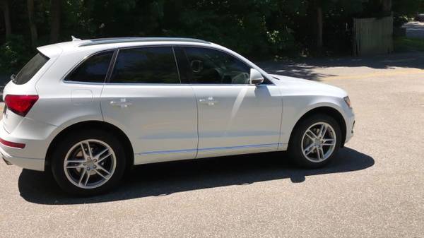 2016 Audi Q5 2.0T Premium for sale in Great Neck, NY – photo 23