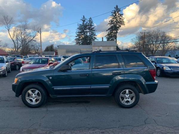 2005 Jeep Grand Cherokee 4dr Limited 4WD - cars & trucks - by dealer... for sale in East Windsor, MA – photo 4