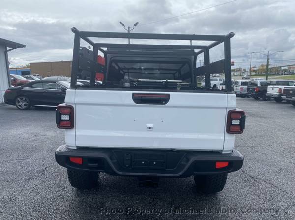 2020 Jeep Gladiator Overland 4x4 Bright White for sale in Nashville, AL – photo 6