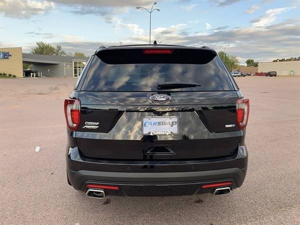 2016 Ford Explorer Sport *** 4x4! Heated leather seats! 3rd row seatin for sale in Sioux Falls, SD – photo 4