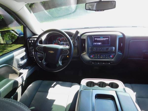 2017 *Chevrolet* *Silverado 1500* *4WD Crew Cab 143.5 L for sale in Fayetteville, AR – photo 11