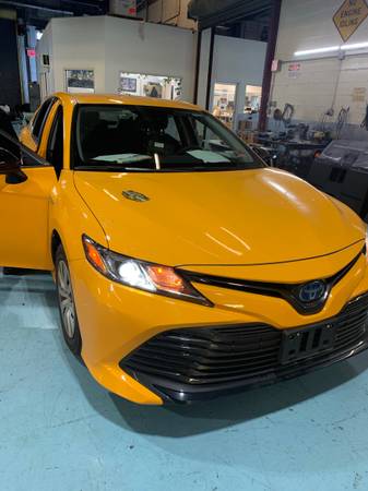 2019 Camry hybrid - cars & trucks - by owner - vehicle automotive sale for sale in Carlstadt, NJ – photo 2