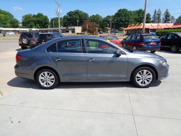 2015 Volkswagen Jetta SE 6A for sale in Marion, IA – photo 5