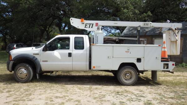 2006 FORD F450 BUCKET TRUCK for sale in San Antonio, TX