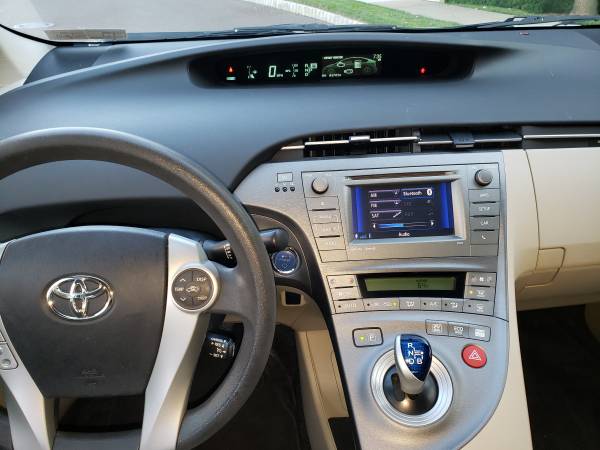 2012 TOYOTA PRIUS for sale in FEASTERVILLE TRE, PA – photo 9