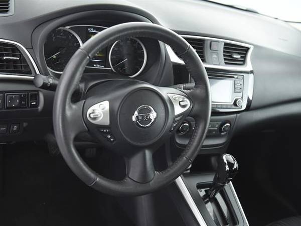 2017 Nissan Sentra SV Sedan 4D sedan White - FINANCE ONLINE for sale in Indianapolis, IN – photo 2