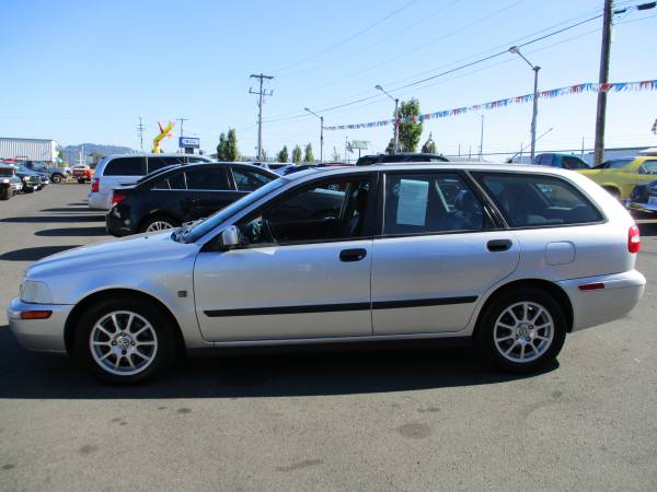 2001 VOLVO V40 WAGON 187k - - by dealer - vehicle for sale in Longview, OR – photo 10
