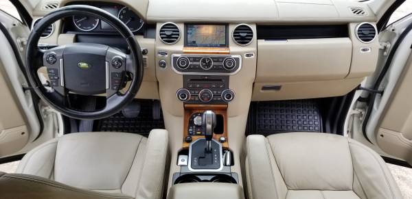 2010 LAND ROVER LR4 4WD - cars & trucks - by owner - vehicle... for sale in Houston, TX – photo 12