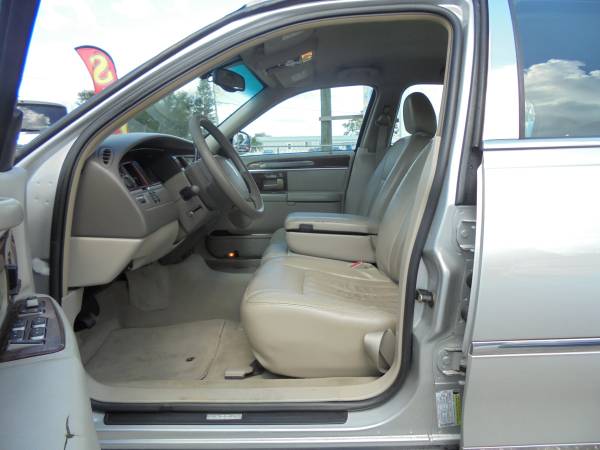 2005 Lincoln Town Car for sale in Lakeland, FL – photo 9