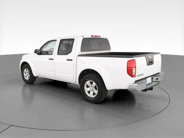 2012 Nissan Frontier Crew Cab SV Pickup 4D 5 ft pickup White -... for sale in East Palo Alto, CA – photo 7