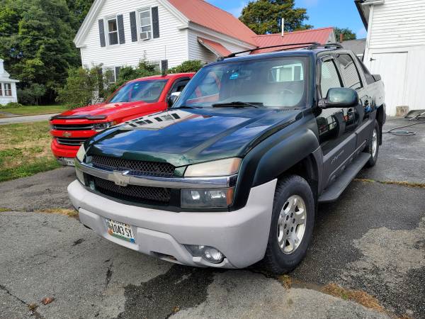 2004 Chevrolet Avalanche Sport Utility Pickup 4D 5 1/4 ft - cars & for sale in Orono, ME – photo 4