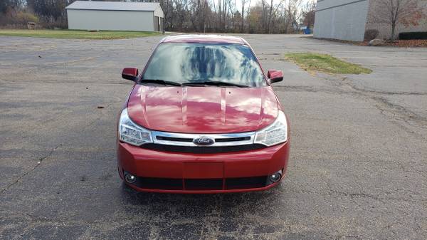 2009 Ford Focus SES ONE OWNER NO ACCIDENTS - cars & trucks - by... for sale in Grand Blanc, MI – photo 2