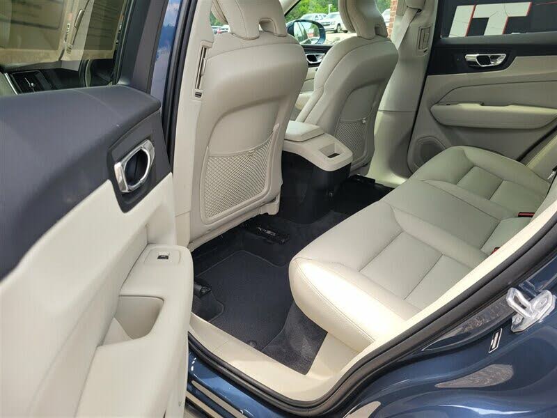 2019 Volvo XC60 T5 Momentum FWD for sale in Sanford, NC – photo 6