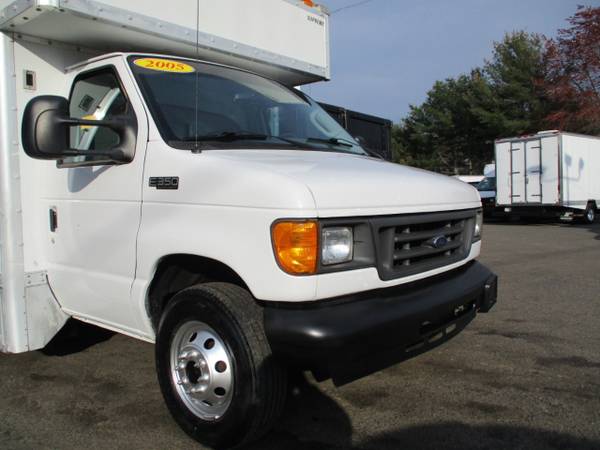 2005 Ford Econoline Commercial Cutaway E-350 CABLE PULLER, FIBER for sale in south amboy, KY – photo 13