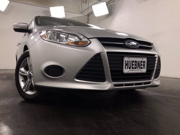 2013 Ford Focus Ingot Silver Metallic Buy Today....SAVE NOW!! - cars... for sale in Carrollton, OH – photo 2