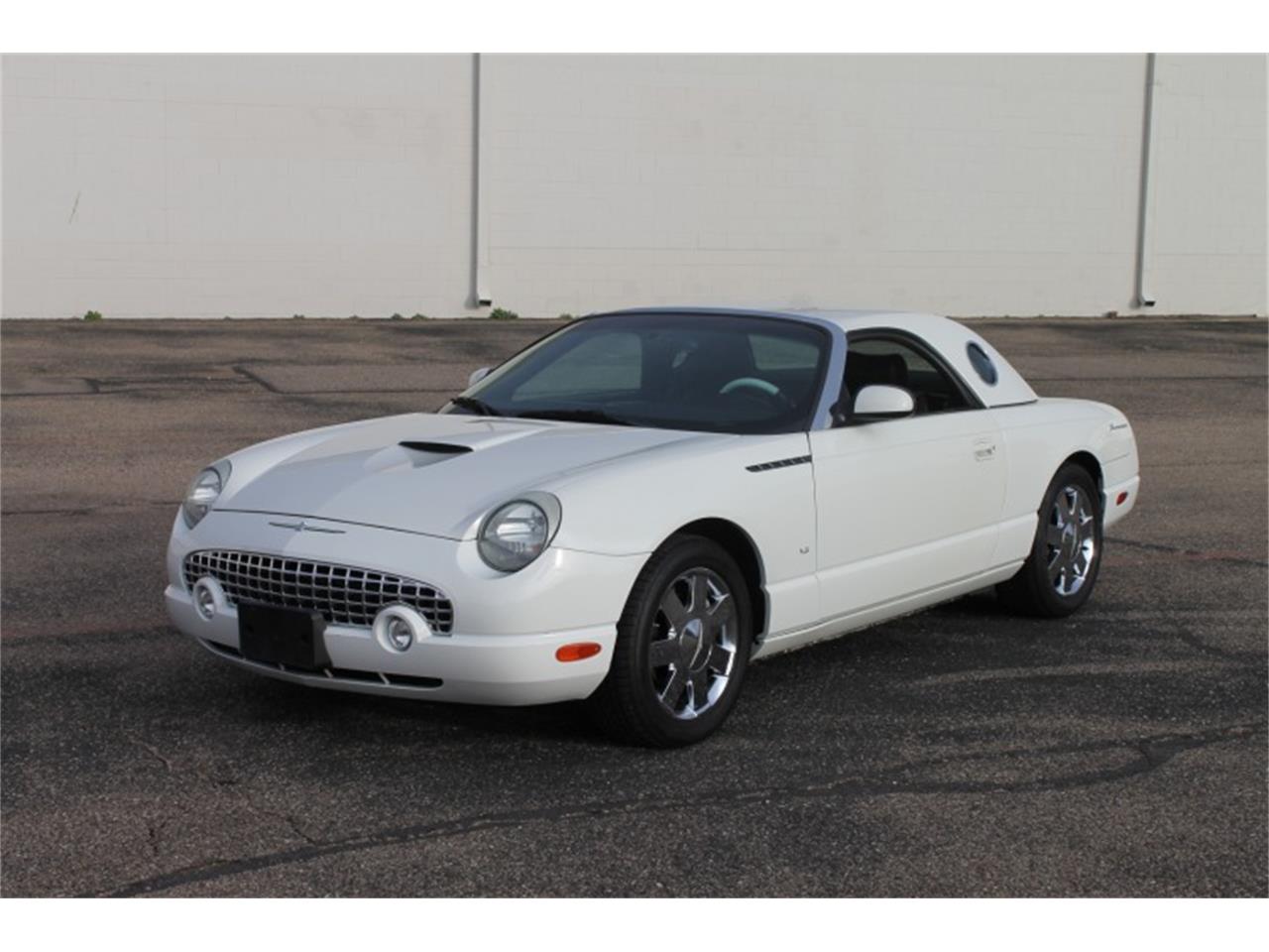 For Sale at Auction: 2003 Ford Thunderbird for sale in Peoria, AZ – photo 6