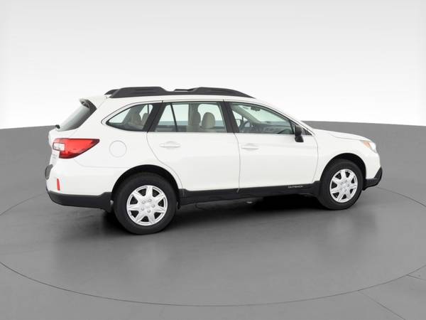 2016 Subaru Outback 2.5i Wagon 4D wagon White - FINANCE ONLINE -... for sale in Fort Myers, FL – photo 12