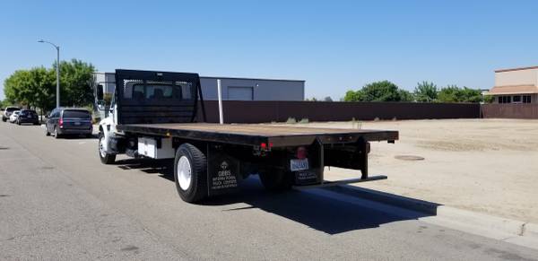 24' Flatbed - LOW Miles - Great Cond. for sale in Visalia, CA – photo 3