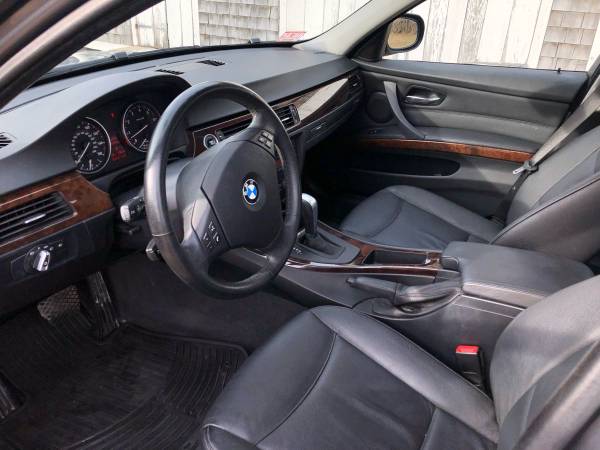 BMW 3 SERIES, LOW MILES, JUST SERVICED, GORGEOUS COLOR COMBO! for sale in Attleboro, MA – photo 8