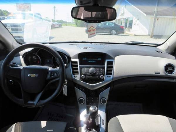 *2011* *Chevrolet* *Cruze* *LS 4dr Sedan* for sale in Circleville, OH – photo 10