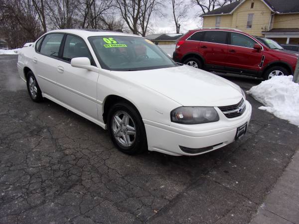 2005 Chevy Impala Runs Great! - - by dealer for sale in Newark, OH – photo 3