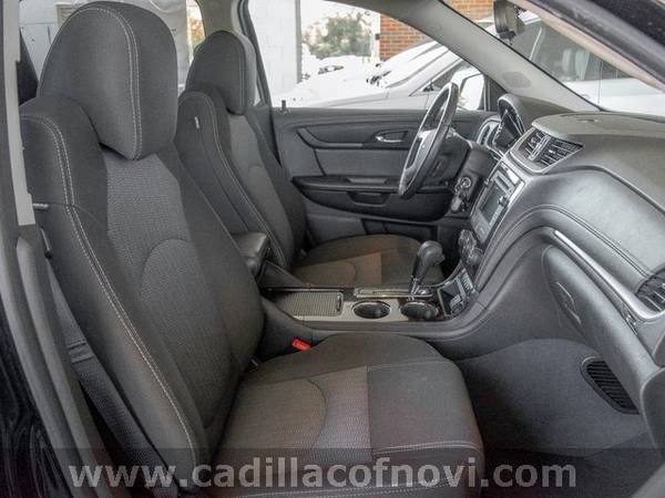 2017 Chevy *Chevrolet* *Traverse* LT hatchback Mosaic Black Metallic for sale in Novi, MI – photo 11