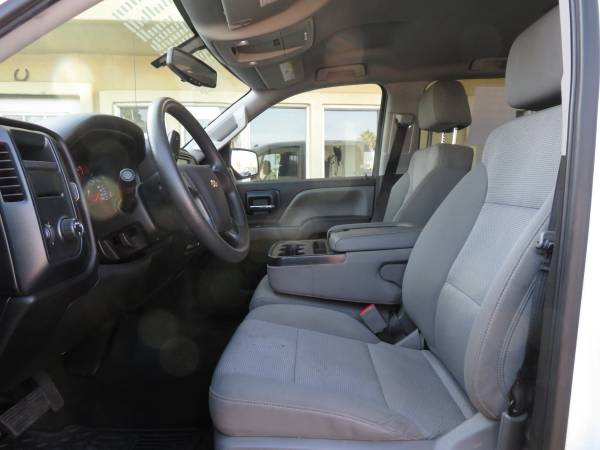2018 Custom Chevy Silverado 18k miles - cars & trucks - by dealer -... for sale in Fowler, CA – photo 10