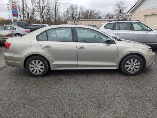 2014 VW Jetta 1, 300 DOWN! - - by dealer - vehicle for sale in Columbus, OH – photo 3