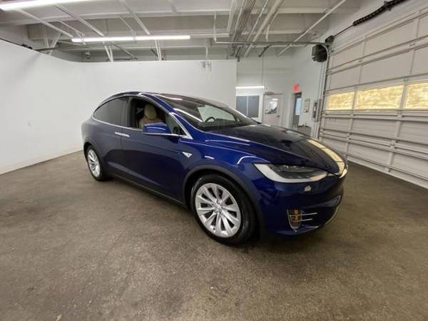 2016 Tesla Model X AWD All Wheel Drive Electric 4dr 90D SUV - cars & for sale in Portland, OR – photo 8