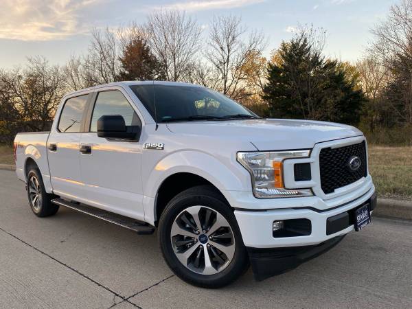 2019 Ford F150 - only 7,500 miles - like new Ford F-150 f150 - cars... for sale in Fort Worth, TX – photo 9