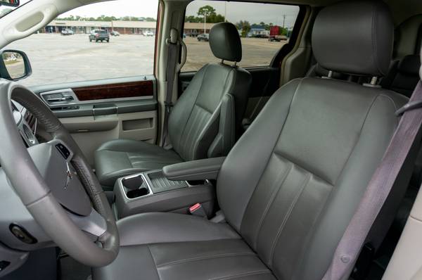 2010 Chrysler Town & Country Touring - - by dealer for sale in North Fort Myers, FL – photo 24