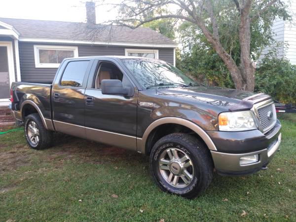 Gorgeous....Ford F150 Lariat crew for sale in Indian Orchard, MA