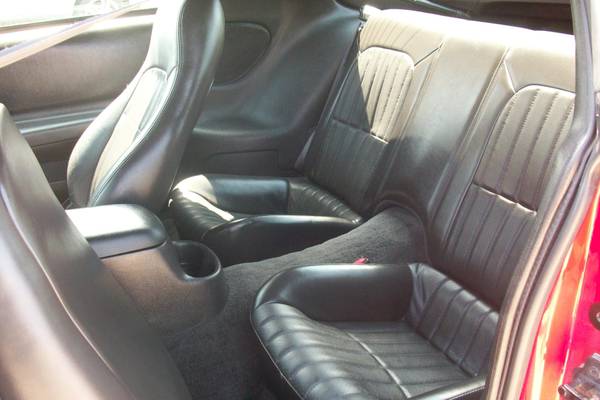 **PRICE REDUCED2001 CHEVY CAMARO HATCHBACK 2 DR.**ONLY 143,004 MILES** for sale in Muskego, WI – photo 19