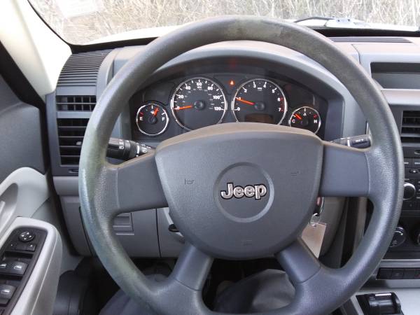 2008 JEEP LIBERTY SPORT 4X4 - - by dealer - vehicle for sale in Coeur d'Alene, WA – photo 10