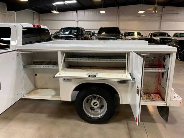 2018 Chevrolet Silverado 3500 hd 3500hd 4x4 utility bed 6.6l Duramax... for sale in Houston, TX – photo 8