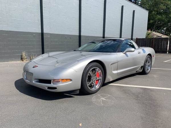 Silver 2004 Chevrolet Corvette Base 2dr Coupe for sale in Lynnwood, WA