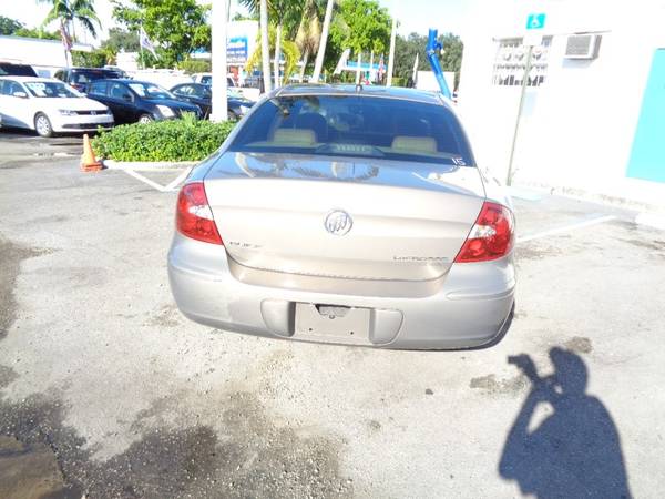 2006 Buick LaCrosse 4dr Sdn CX - CLEAN CARFAX, NO CREDIT CHECK for sale in Fort Lauderdale, FL – photo 6