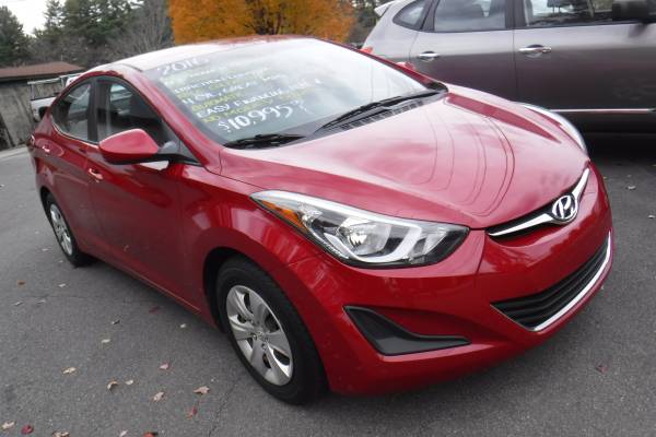 2016 Hyundai Elantra SE edition, all power opts, LOW MILEAGE, perfect for sale in Orange, MA – photo 3