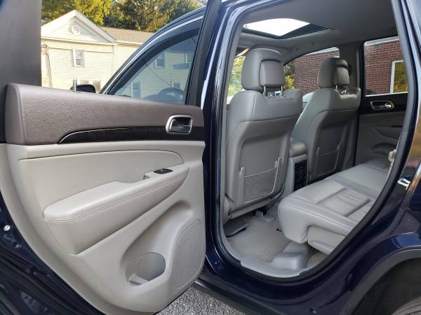 2012 Jeep Grand Cherokee 4WD Laredo Leather & Roof LOADED *99K MILES* for sale in East Windsor, CT – photo 14