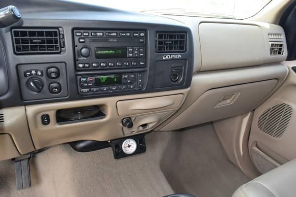 2005 Ford Excursion LIMITED - - by dealer - vehicle for sale in Cottage Grove, OR – photo 15