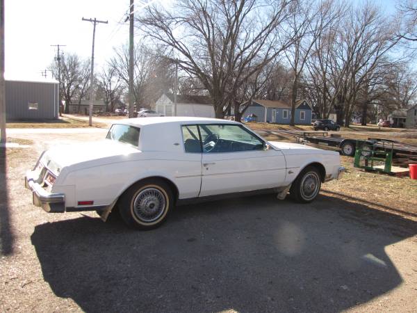 1981 BUICK RIVIERA (2 OWNER) - cars & trucks - by owner - vehicle... for sale in Bellwood, NE – photo 3