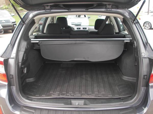 2015 Subaru Outback 2 5i - All Wheel Drive - - by for sale in Holland , MI – photo 20